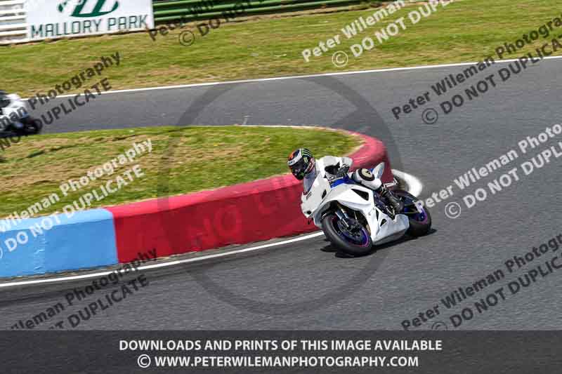 enduro digital images;event digital images;eventdigitalimages;mallory park;mallory park photographs;mallory park trackday;mallory park trackday photographs;no limits trackdays;peter wileman photography;racing digital images;trackday digital images;trackday photos